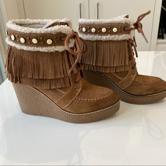 Sam Edelman Kemper Bootie. Worn Once. Size 7 1/2 - Picture 6 of 10